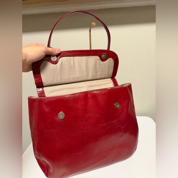 HOBO International Red Leather Handbag - Picture 7 of 15